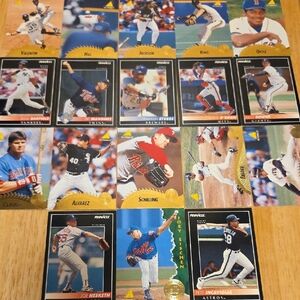 1992-1995 Pinnacle Assorted MLB Baseball Trading Cards (Set of 18)